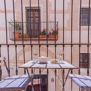 -malagasunapts- Vibrant Historic Centre , Malaga Spain